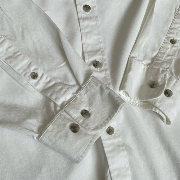 Eddie Bauer long sleeve white button down relaxed fit  shirt Men’s size L - Picture 14 of 15